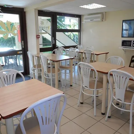 Hotel Premiere Classe Brest Aeroport